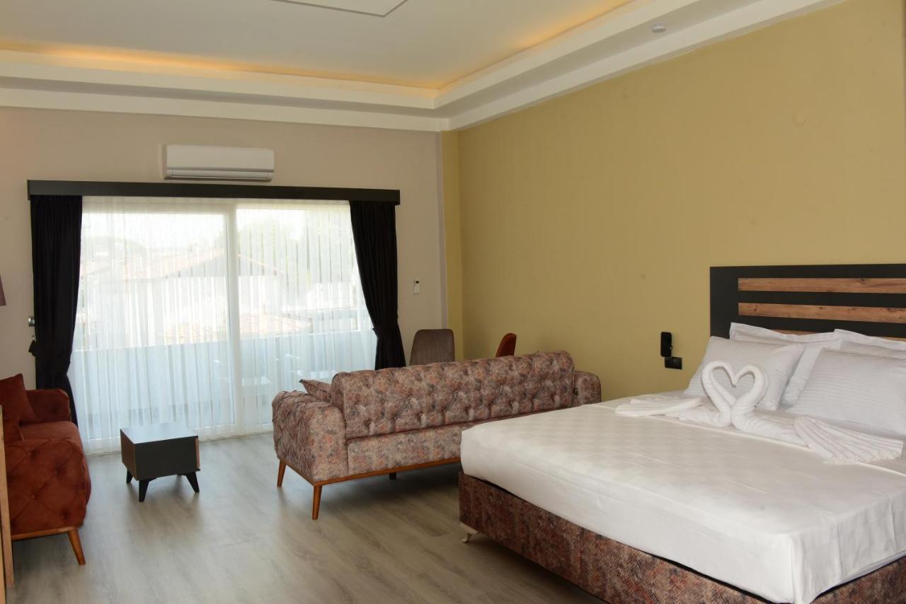 Villa Sevilla Kusadasi Exterior photo